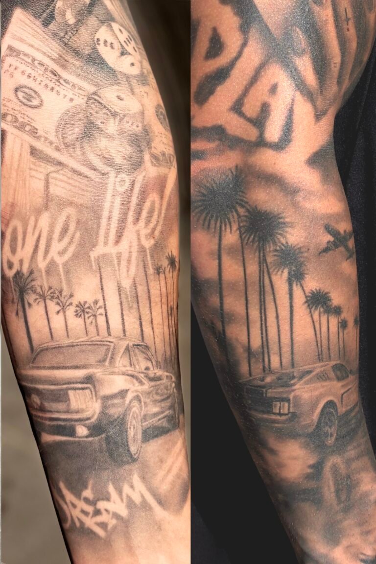 tatouage réaliste bras thème USA, LA avec mustang, palmiers et graffitis